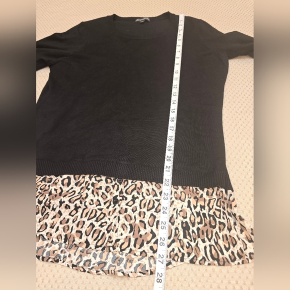Adrianna Papell Round Neck Twofer Sweater Black & cheetah Print Size Medium - Picture 7 of 9